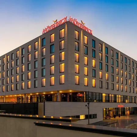 Hotel Moevenpick Stuttgart Messe & Congress 4*