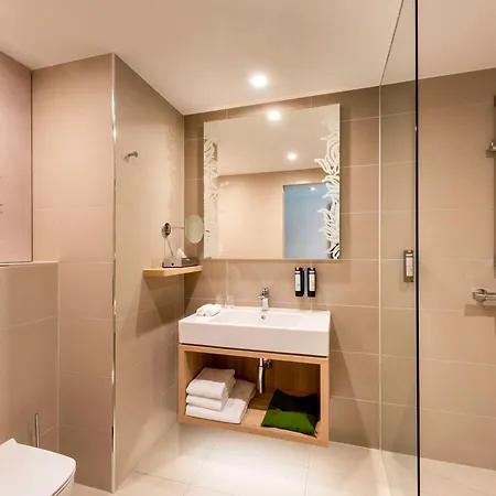 Hotel Mövenpick Stuttgart Messe&congress 4*