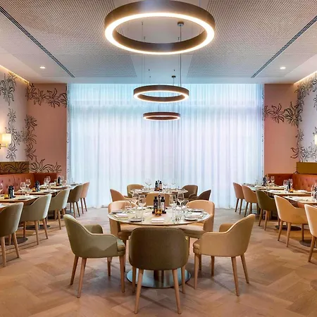 Moevenpick Stuttgart Messe & Congress Szálloda 4*