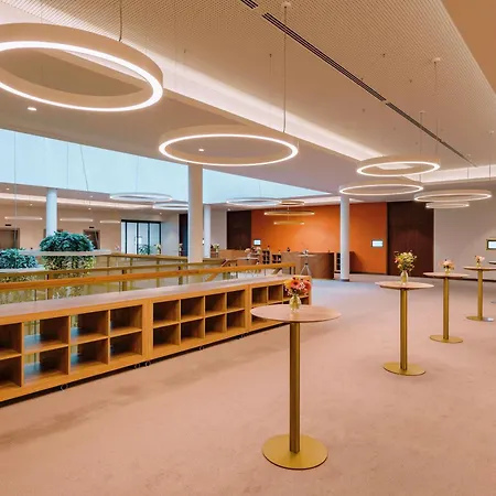 Hotell Mövenpick Stuttgart Messe&congress Leinfelden-Echterdingen