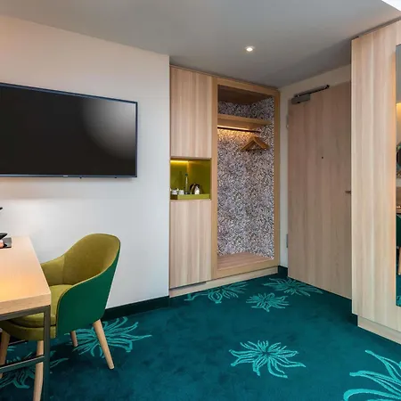 Moevenpick Stuttgart Messe & Congress Hotel 4*