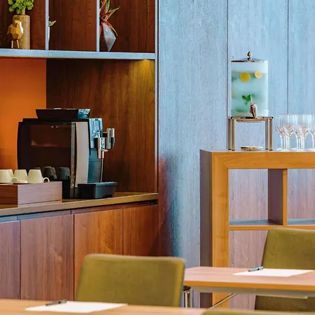 Moevenpick Stuttgart Messe & Congress 4*