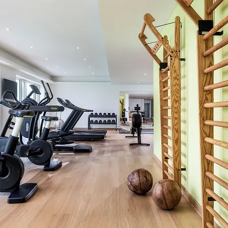 Moevenpick Stuttgart Messe & Congress Hotel 4*