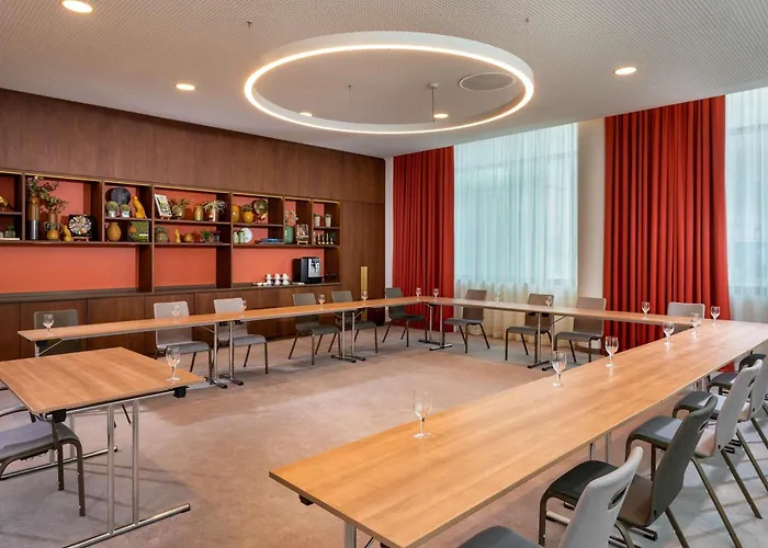 Hotel Moevenpick Stuttgart Messe & Congress 4*